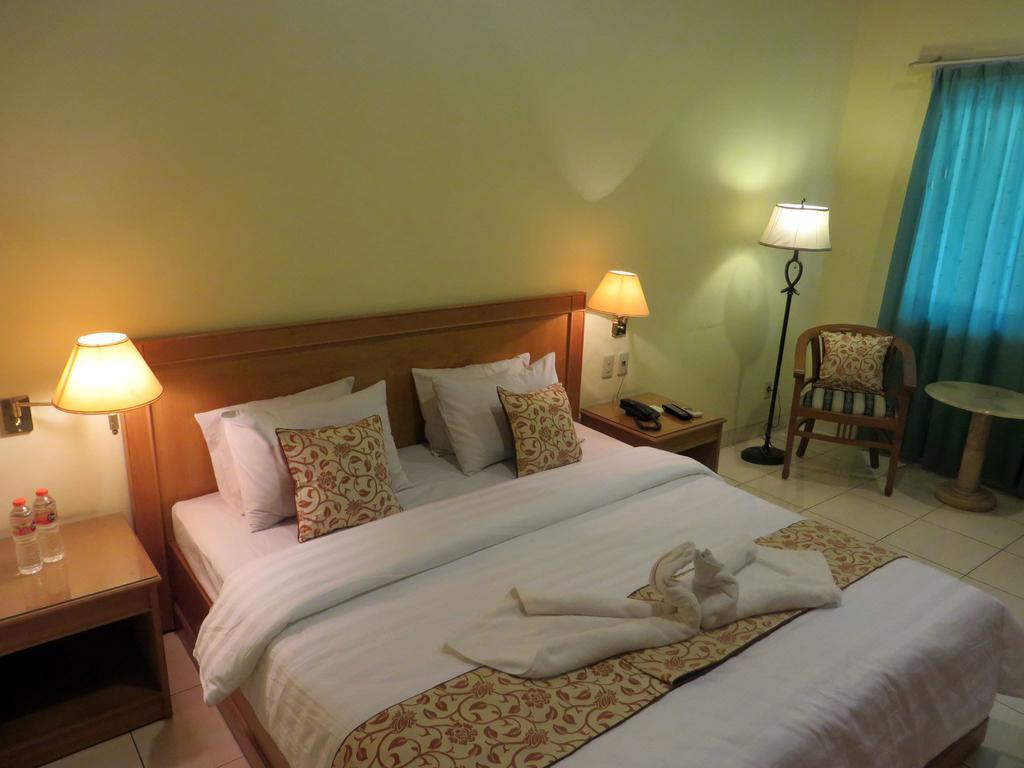 Adisurya Hotel Kediri  Chambre photo